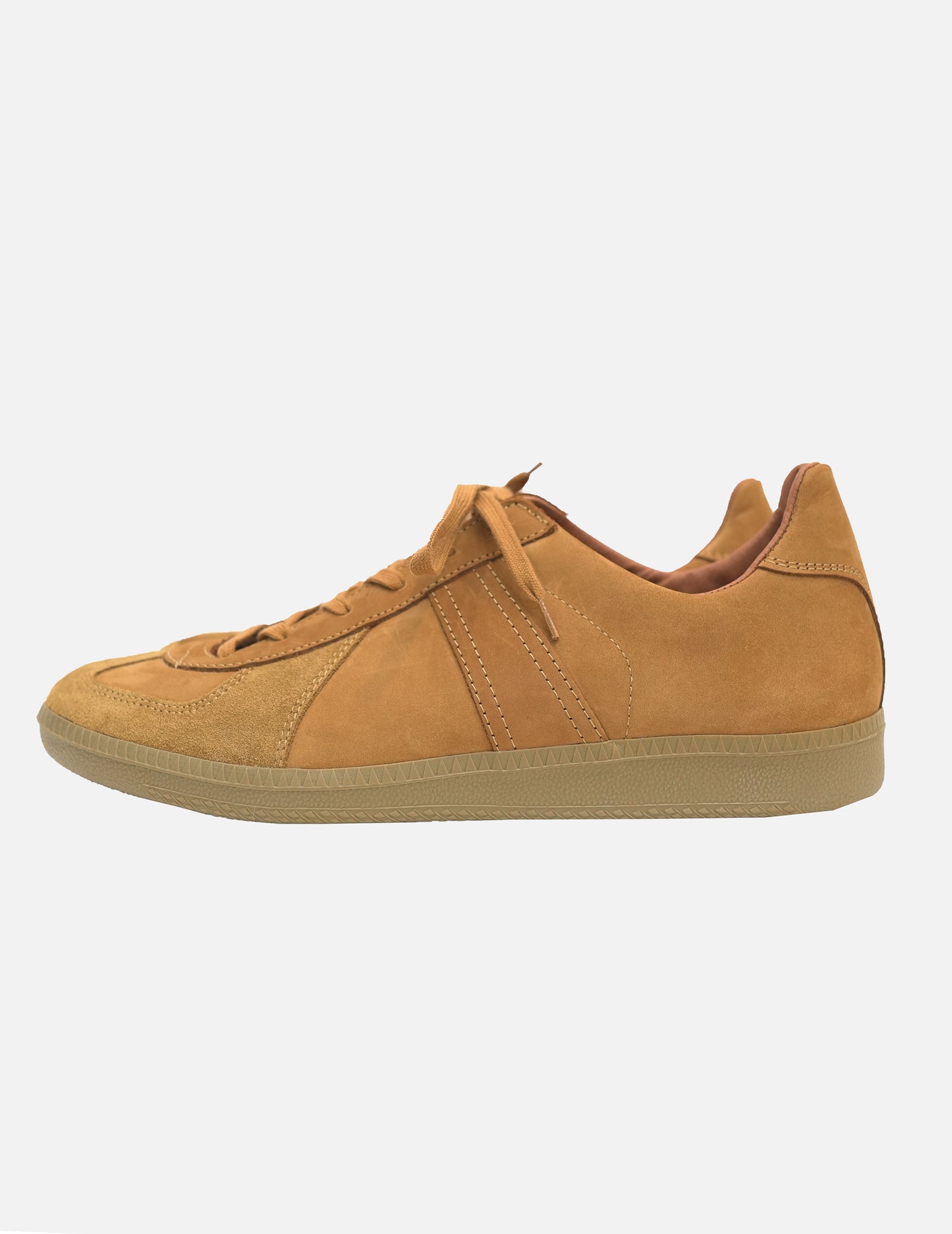 GERMAN MILITARY TRAINER - CAMEL NUBUCK