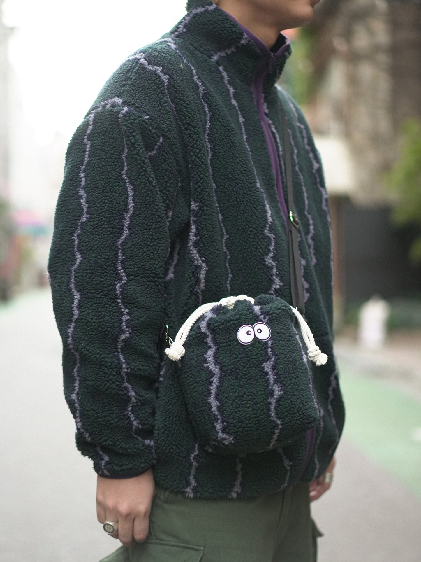 DAN別注 コムスビモンスターズ‐THUNDER / type A