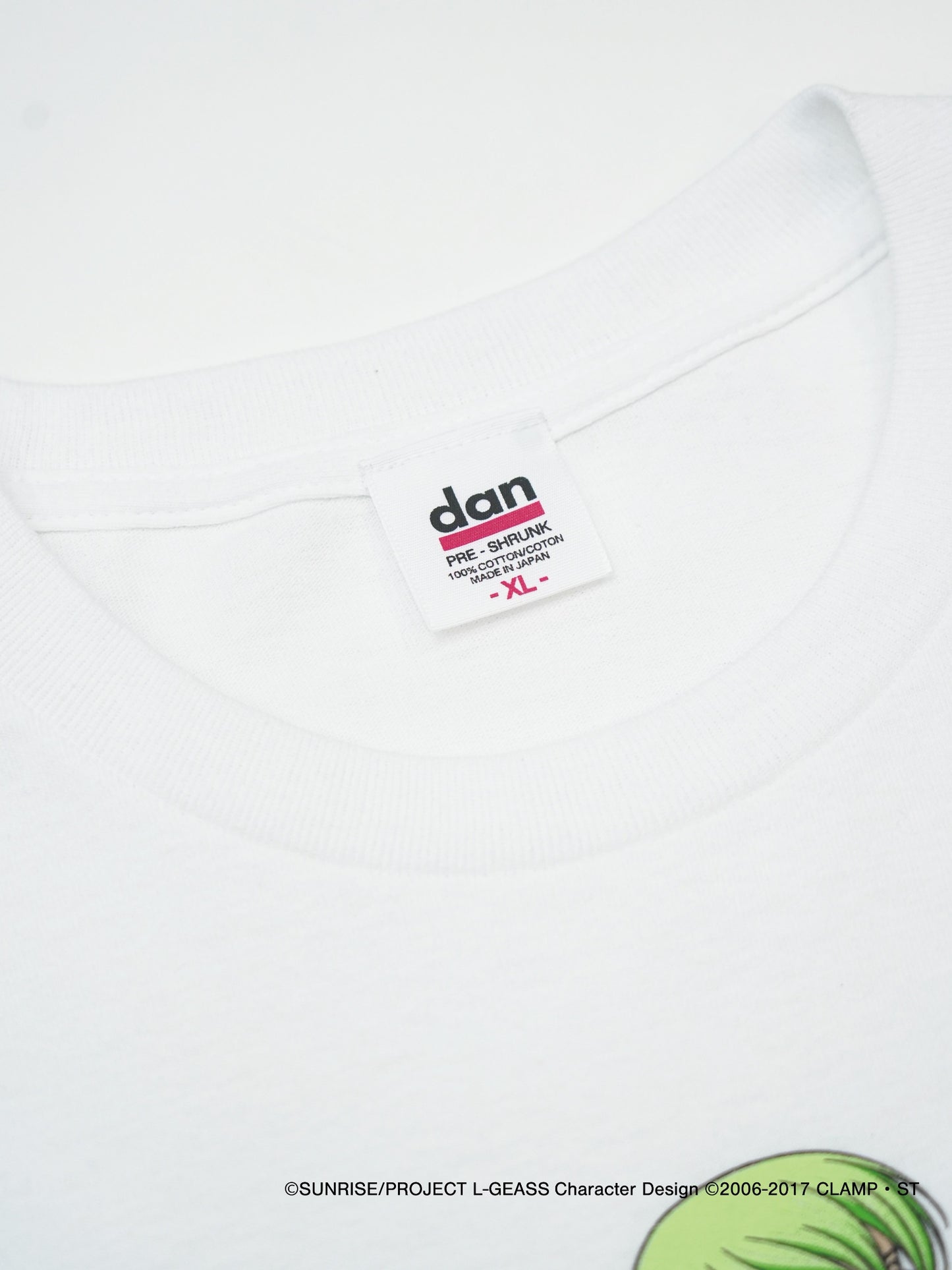 × コードギアス 反逆のルルーシュ / C.C. Tee