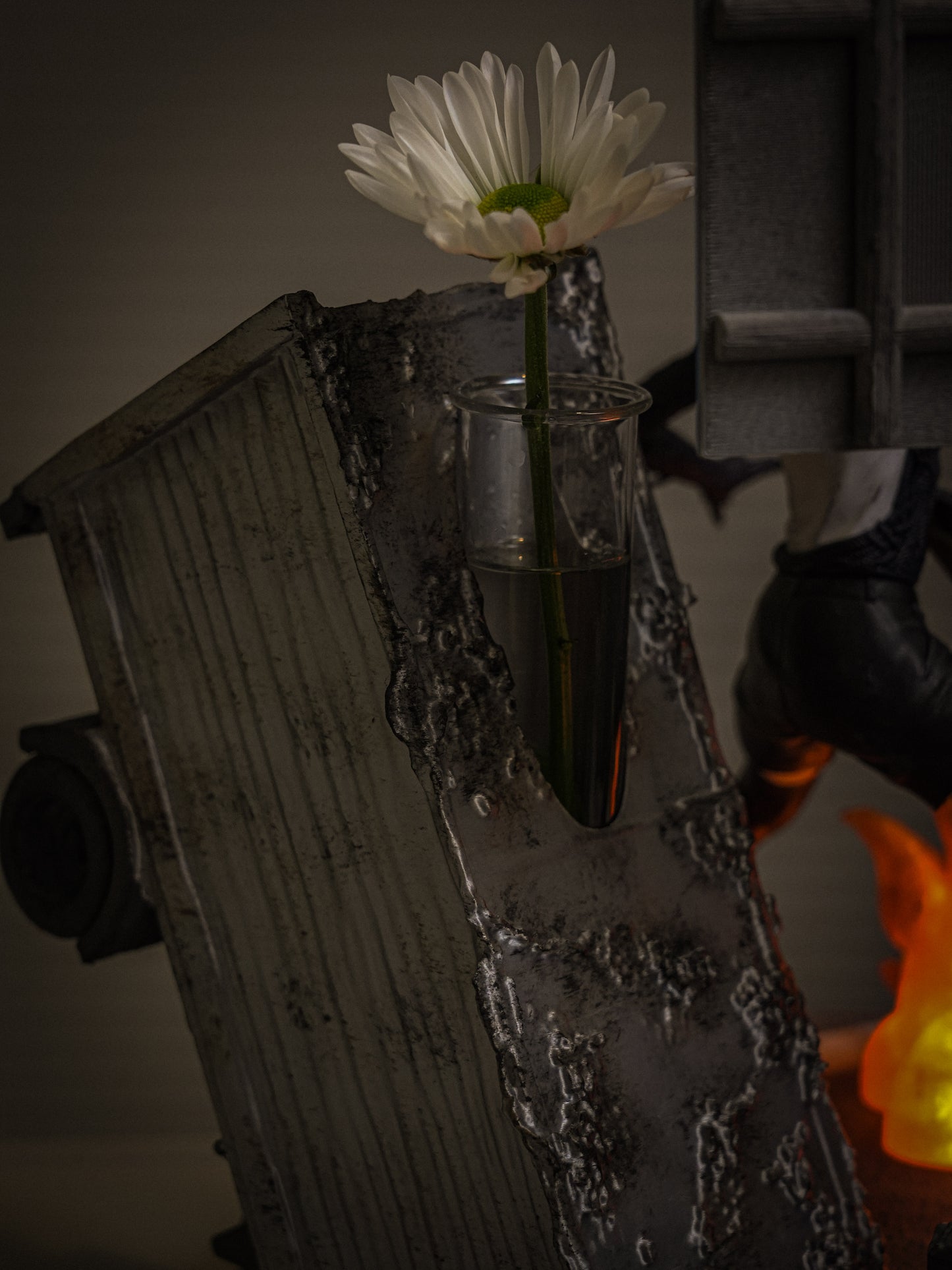 THE EXPLOSION BASE