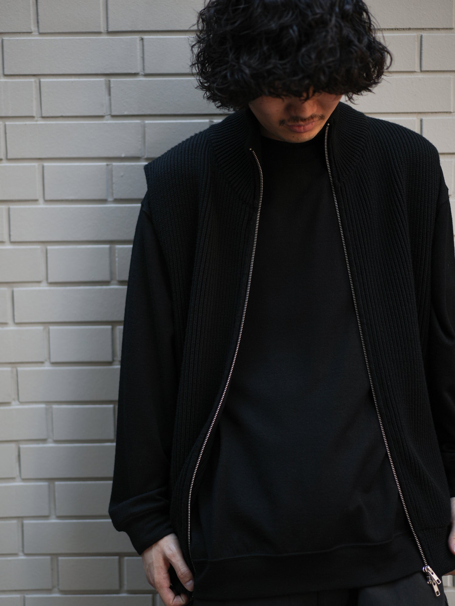 Drivers Knit Vest - BLACK ハズム Dan - トップス